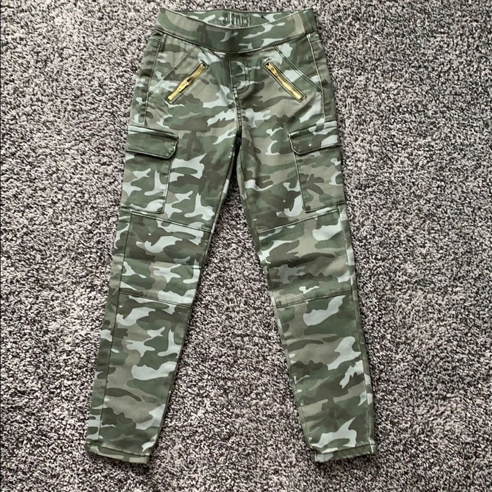 Girls Camo Pants